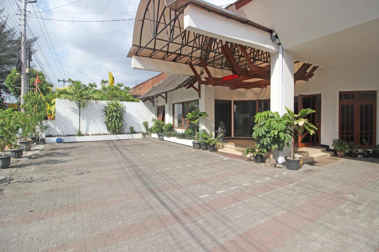 Reddoorz Plus @ Taman Siswa 3 Γιογκιακάρτα Εξωτερικό φωτογραφία